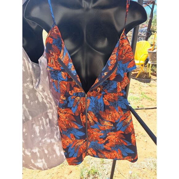 Spring Sale! Lot 26 includes 3 FAB Dresses DKNY-Xhilaration- My Michelle Large - Picture 4 of 9